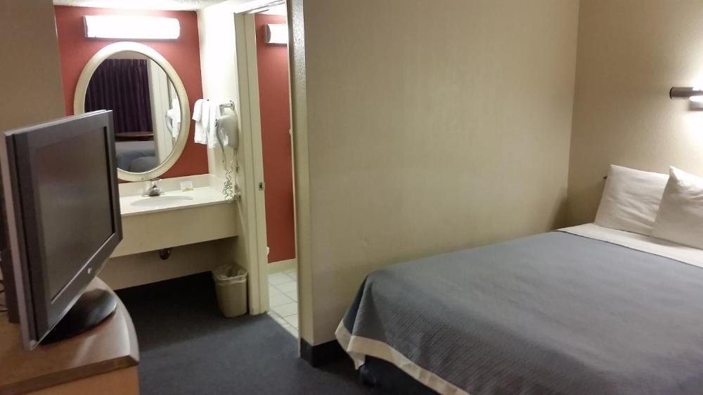 Days Inn by Wyndham Buena Park Imagen 37